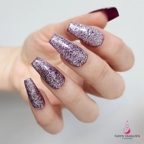 P+ All eyes on Me Glitter Gel Polish 10ml